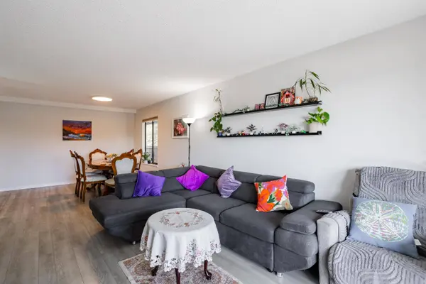 8860 No. 1 RD #108, Richmond, BC V7C 4C2
