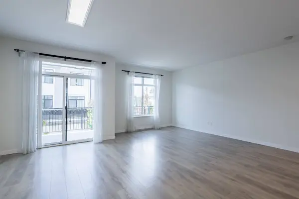 15235 Sitka DR #33, Surrey, BC V3S 0A9