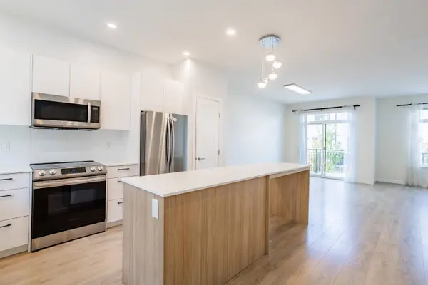 15235 Sitka DR #33, Surrey, BC V3S 0A9