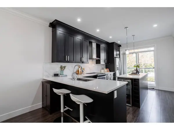 13898 64 AVE #193, Surrey, BC V3W1L6