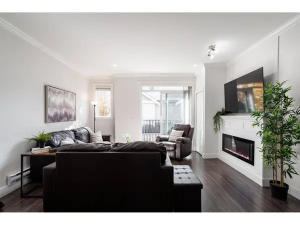 13898 64 AVE #193, Surrey, BC V3W1L6