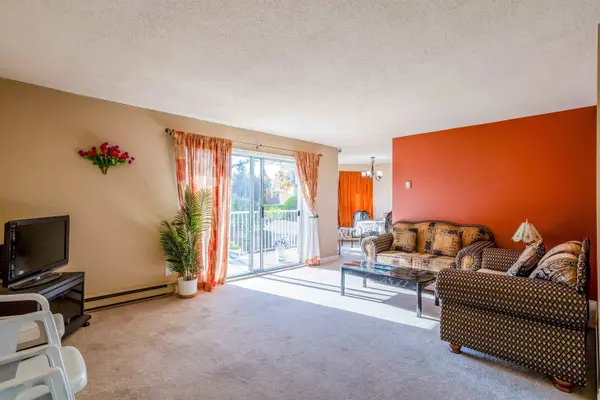 2456 Ware ST #2, Abbotsford, BC V3S 3E1
