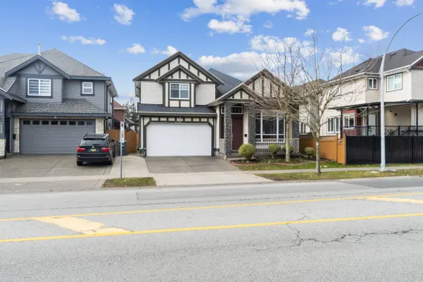7093 126 Street ST, Surrey, BC V3W 4A8