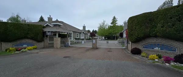 Oceanwood at 1711 140 Street: Spacious Rancher-Style Townhomes in South Surrey,Steven Foster