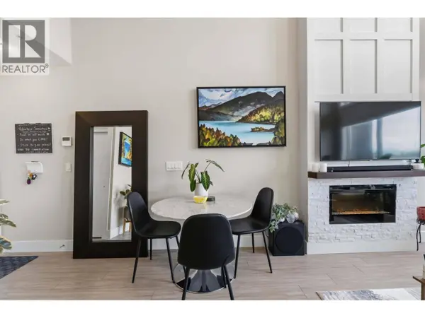 22335 MCINTOSH AVE #607, Maple Ridge, BC V2X3C2