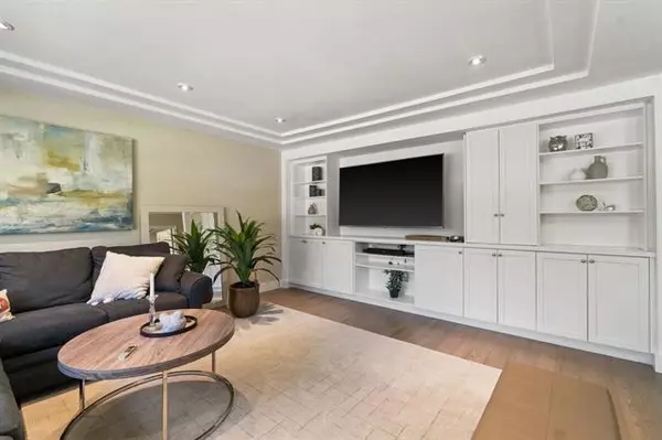 New Westminster, BC V3L 3J5,358 Alberta St