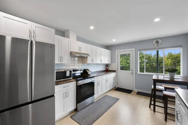 7737 Allman ST, Burnaby, BC V5E 2A9