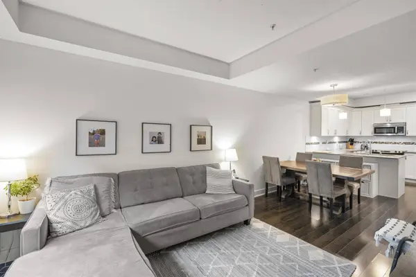828 Royal AVE #115, New Westminster, BC V3M 1J9