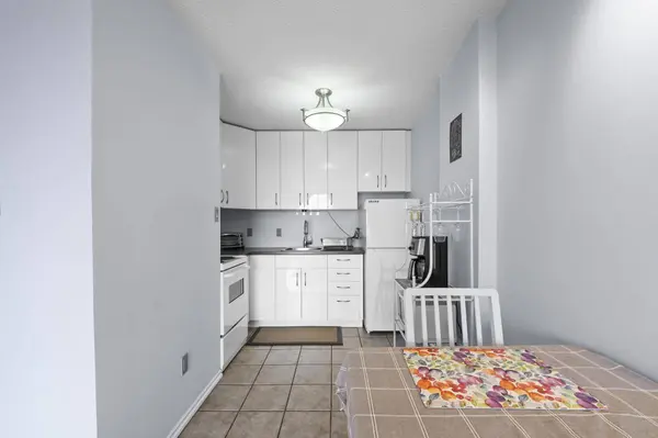 320 Royal AVE #508, New Westminster, BC V3L 5C6