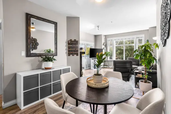 83 Star CRES #211, New Westminster, BC V3M 6X8