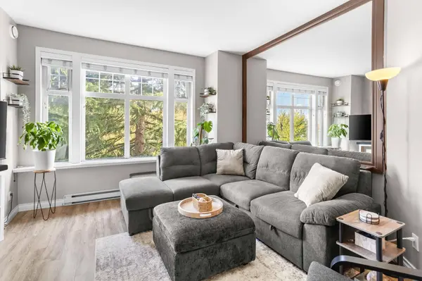 83 Star CRES #211, New Westminster, BC V3M 6X8