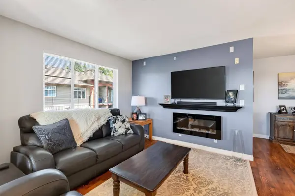 5488 198 ST #412, Langley, BC V3A 1G2