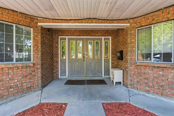 14648 88 AVE, Surrey, BC V3S 2S3