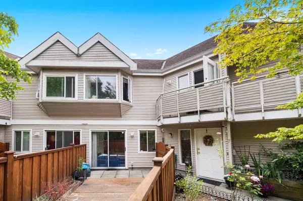 7901 13th AVE #7, Burnaby, BC V3N 2E8