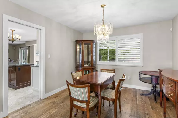 10832 Magnolia CT, Delta, BC V4E 3L4