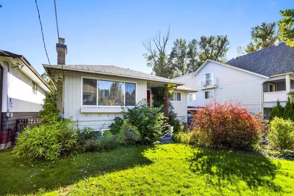 7134 17th AVE, Burnaby, BC V3N 1K7