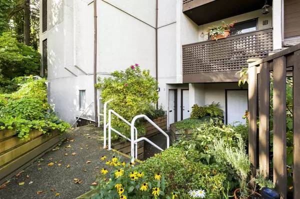 340 Ginger DR #6, New Westminster, BC V3L 5L7