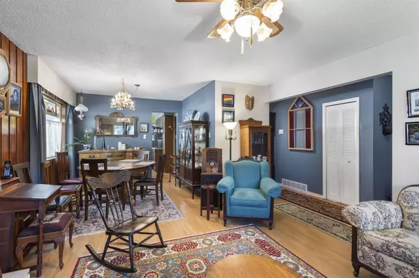 7134 17th AVE, Burnaby, BC V3N 1K7