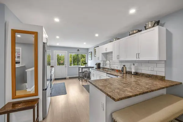 7737 Allman ST, Burnaby, BC V5E 2A9