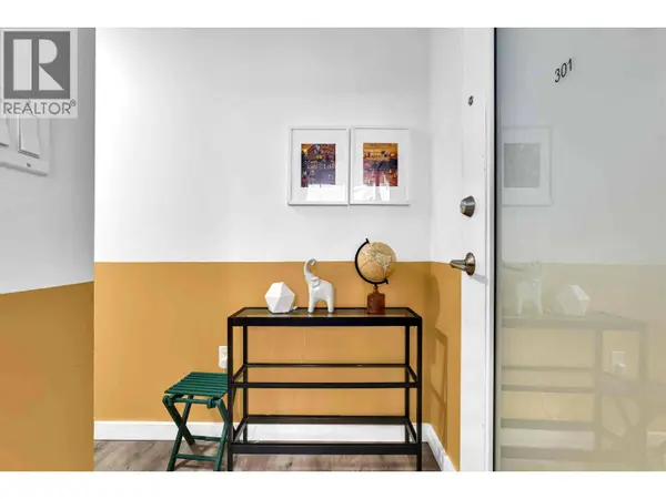 370 CARRALL STREET ST #301, Vancouver, BC V6B2J3