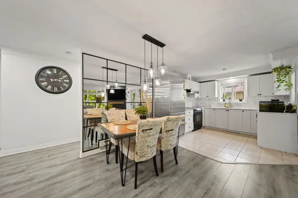 8115 121A St #303, Surrey, BC V3W 1J2