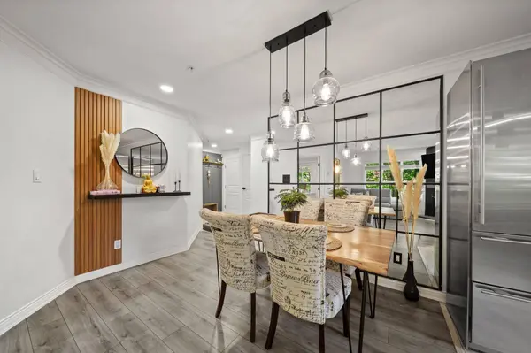 8115 121a ST #303, Surrey, BC V3W 1J2