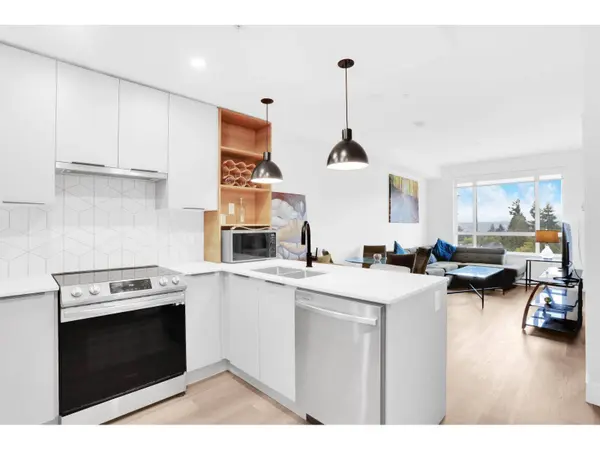 10778 138 ST #611, Surrey, BC V3T4K8