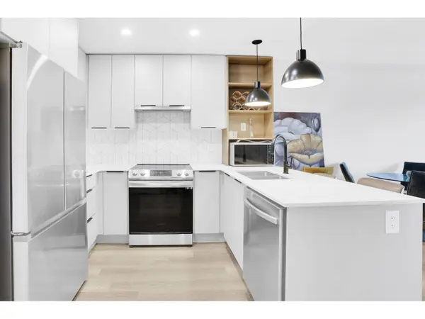 10778 138 ST #611, Surrey, BC V3T4K8