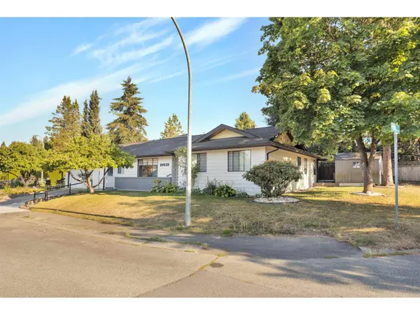 20050 50A AVENUE, Langley, BC V3A7H9