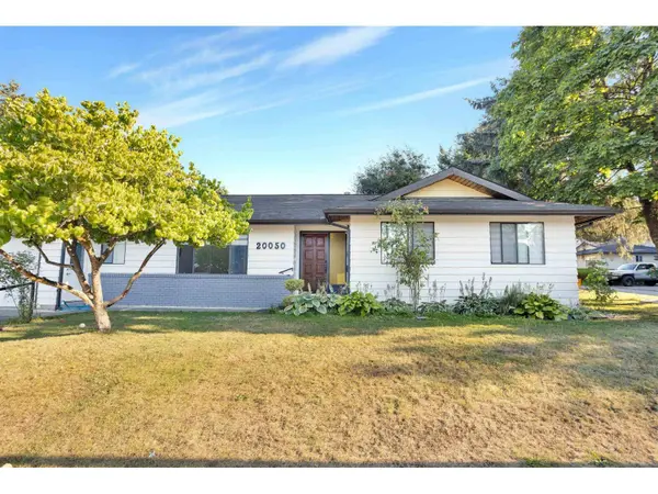 20050 50A AVENUE, Langley, BC V3A7H9
