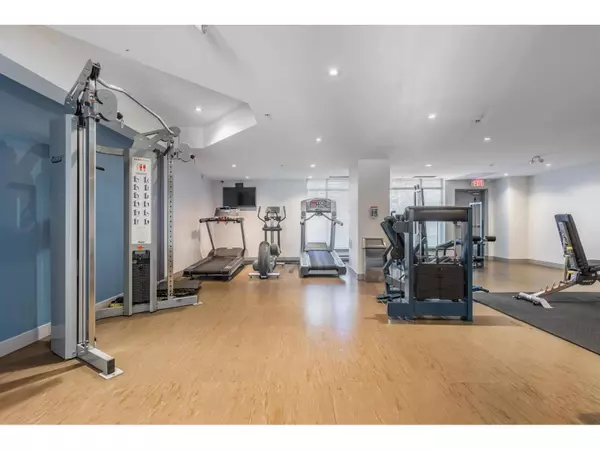 13789 107A #220, Surrey, BC V3T0B8