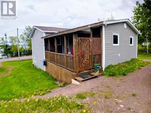 123 Main Street, Phillips Head, NL A0H1E0