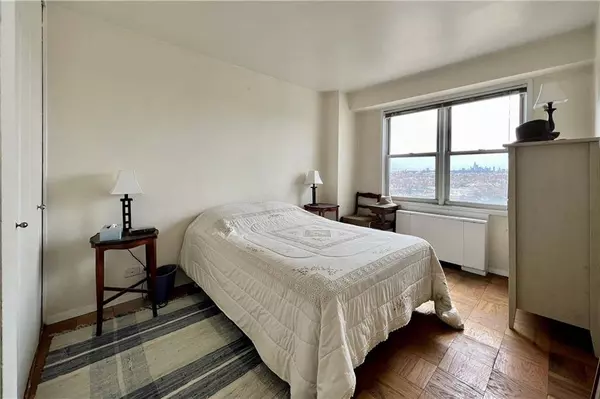 1170 Ocean Pkwy #11L, Brooklyn, NY 11230