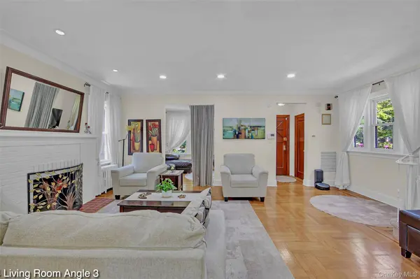 11116 76th DR, Forest Hills, NY 11375