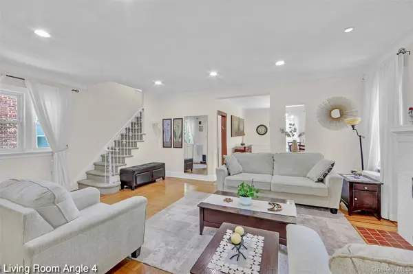11116 76th DR, Forest Hills, NY 11375