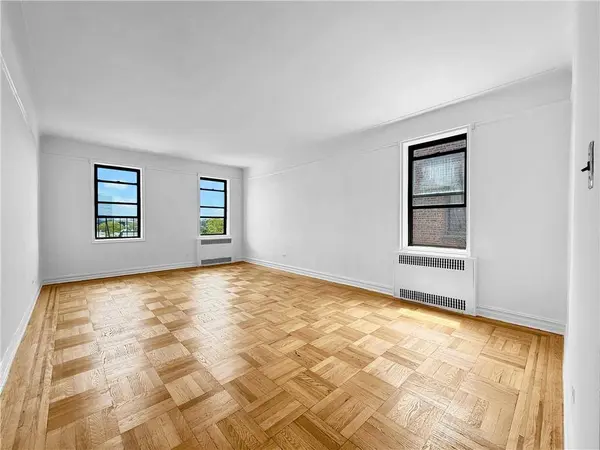 1171 Ocean Pkwy #6L, Brooklyn, NY 11230