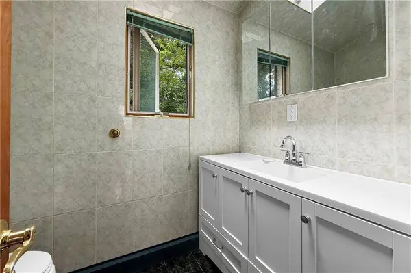 2166 East 18th ST, Brooklyn, NY 11229