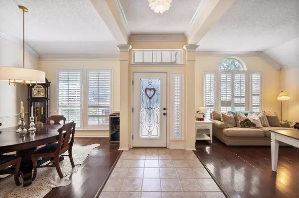 2305 Laura Elizabeth Trail, Mansfield, TX 76063