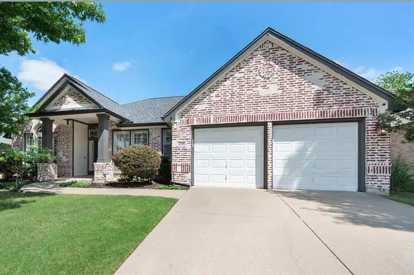 2305 Laura Elizabeth Trail, Mansfield, TX 76063