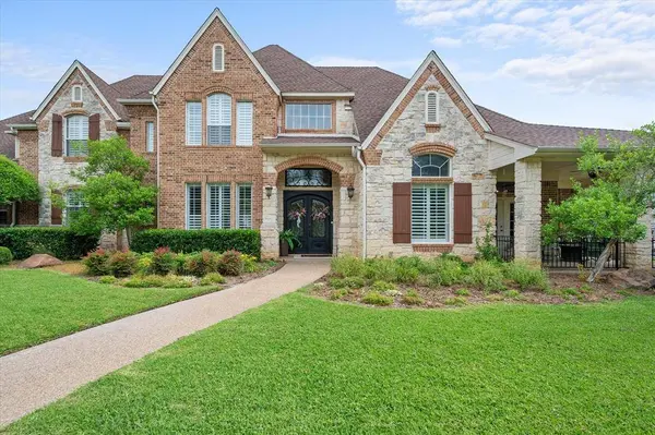 1608 Arborcreek Trail, Mansfield, TX 76063