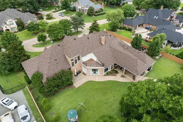 1608 Arborcreek Trail, Mansfield, TX 76063