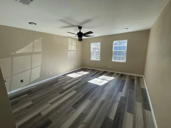607 Mckenzie Avenue, Hillsboro, TX 76645