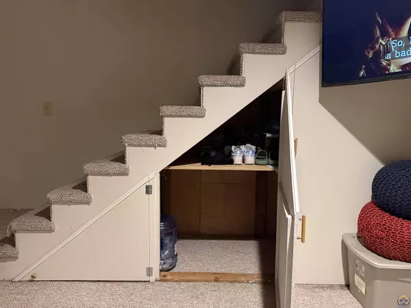 404 Utah, Hiawatha, KS 66434