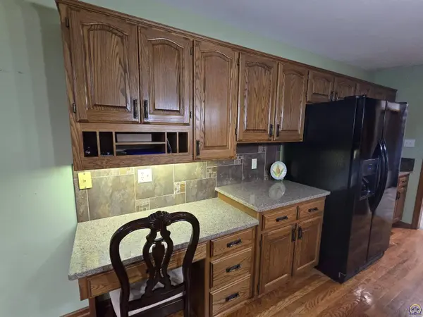2908 SE Aries AVE, Topeka, KS 66605
