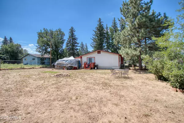 1446 W Apache Lane, Lakeside, AZ 85929