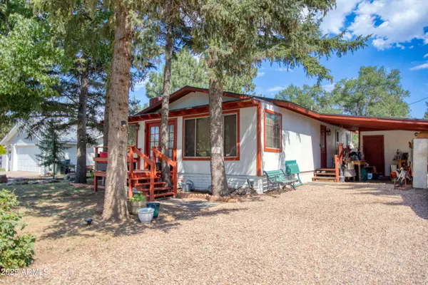 1446 W Apache Lane, Lakeside, AZ 85929