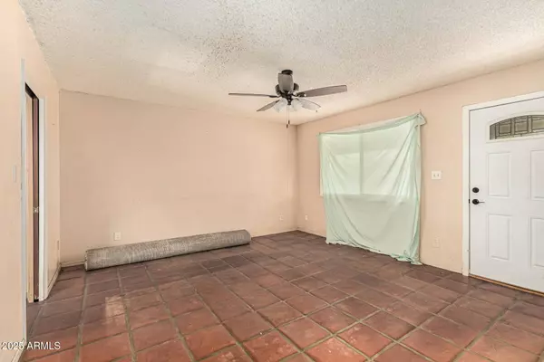 11818 N 25TH Avenue, Phoenix, AZ 85029