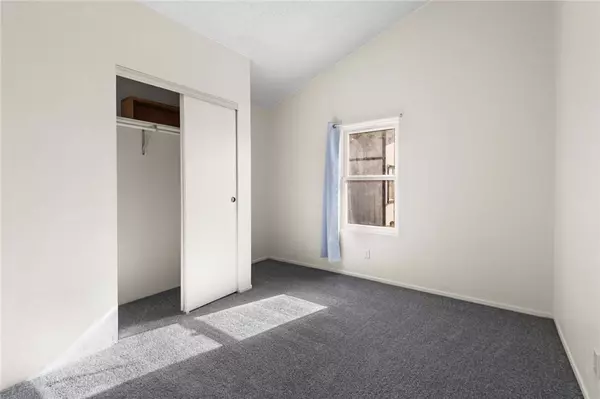 1418 S Canelo RD, Golden Valley, AZ 86413