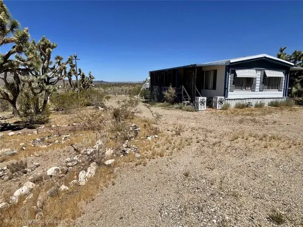 17192 N Merry DR, Dolan Springs, AZ 86441