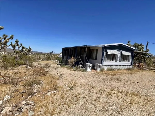17192 N Merry DR, Dolan Springs, AZ 86441